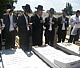 תמונות מעלייה לקבר במלאות שנה לפטירת אם מרן שליט"א - כפר סבא